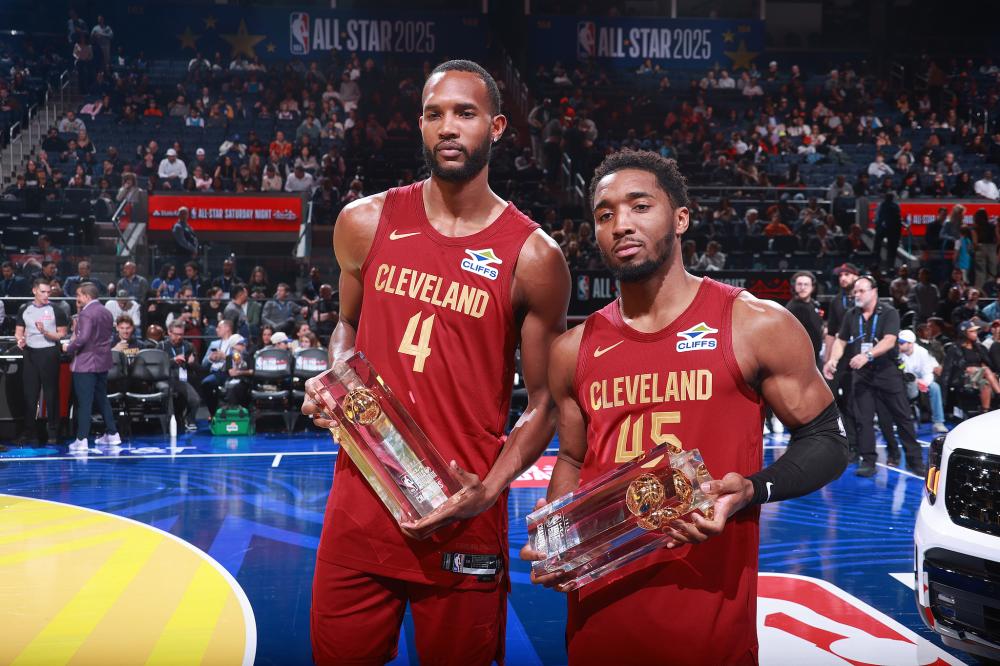 罗体：罗马在为洛伦佐-佩莱格里尼找下家，但球员不想离队